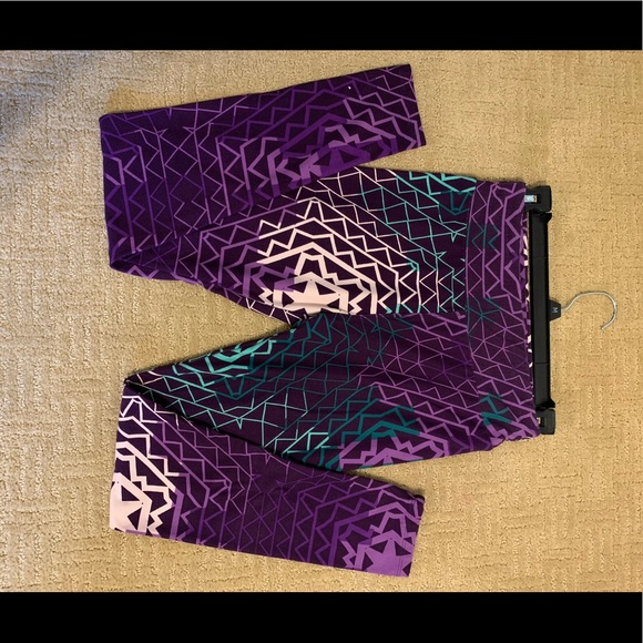 EUC Lularoe OS Leggings - Picture 4 of 10